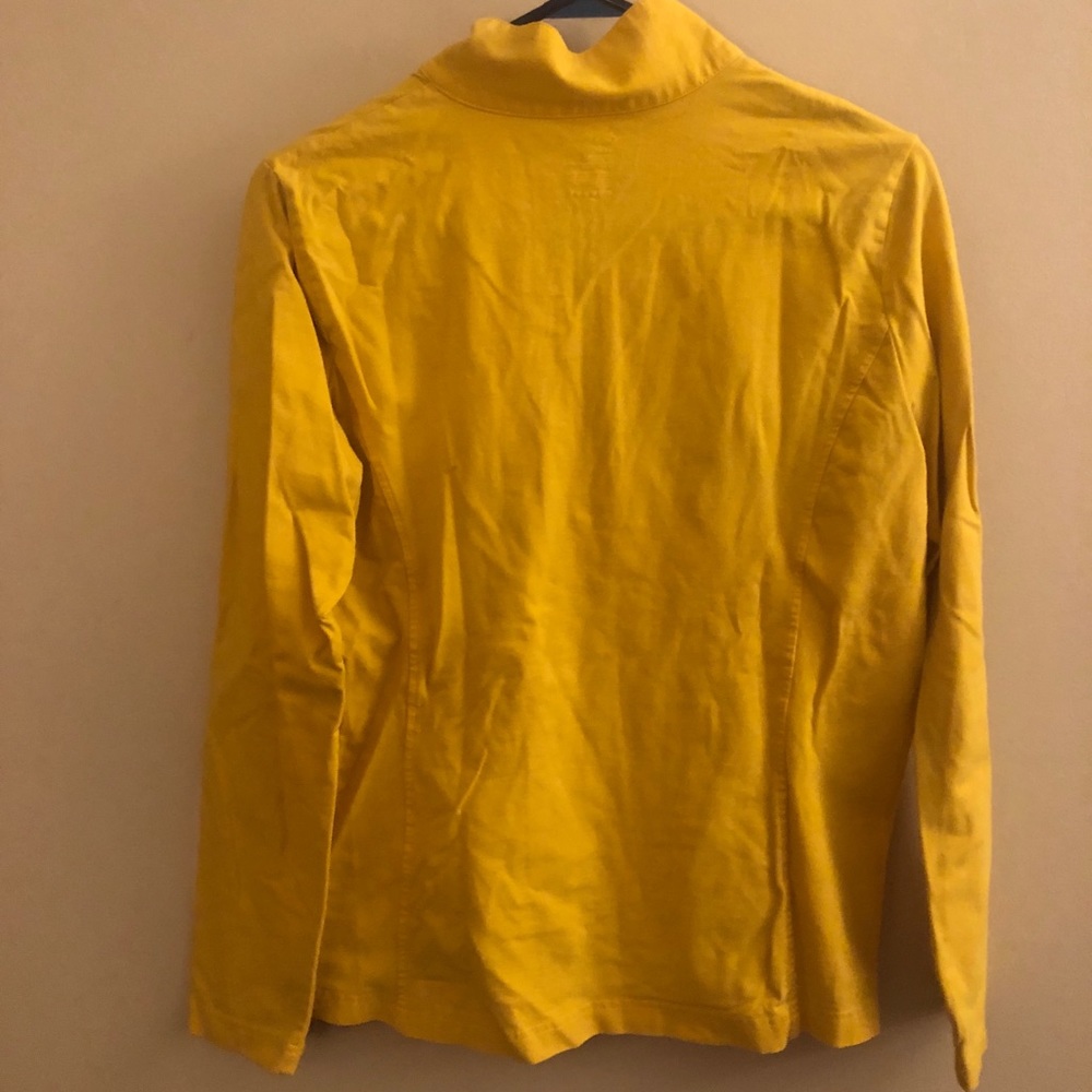 Gap Partial Zip - Picture 2 of 3